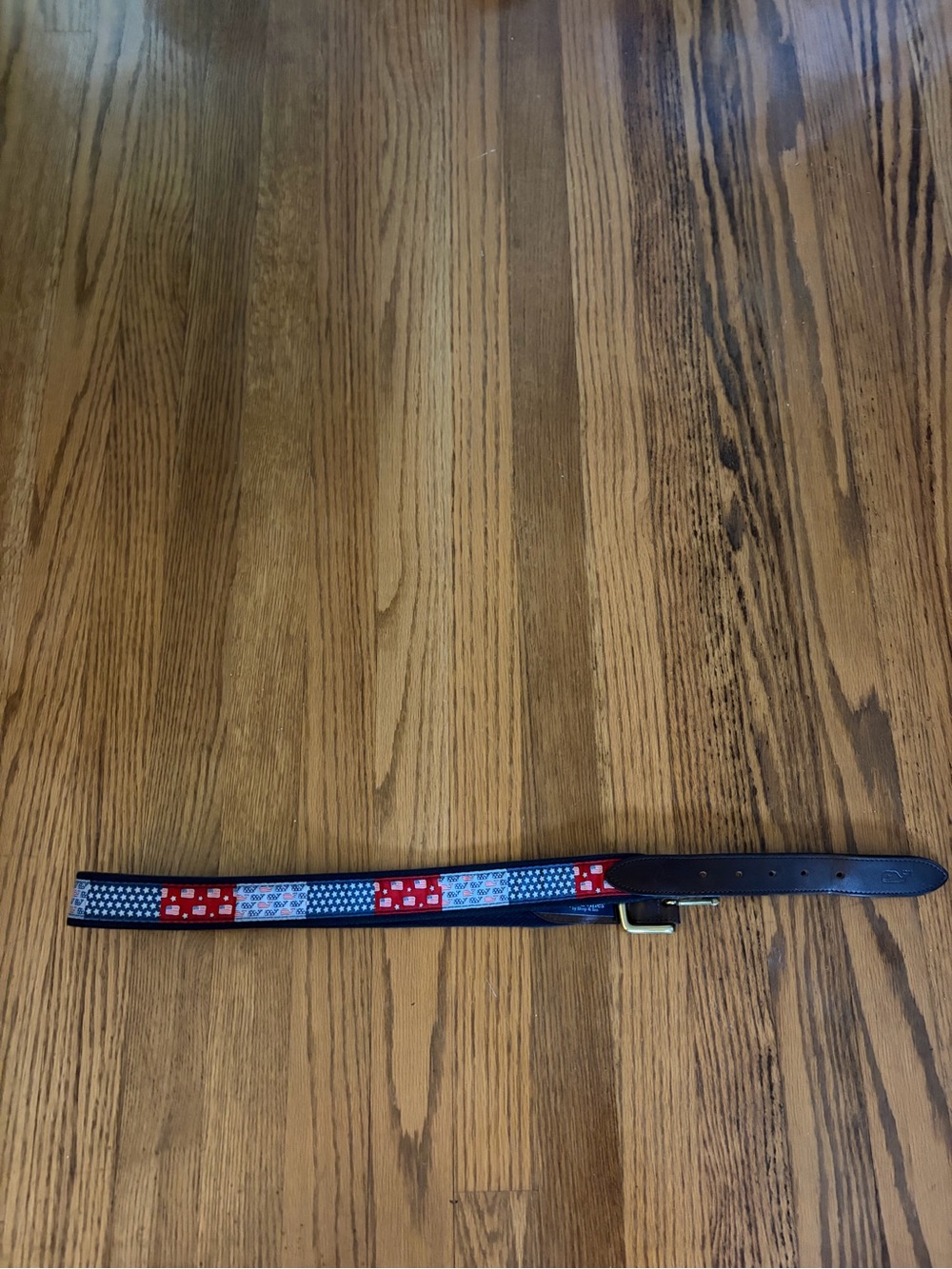 Vineyard Vines Men’s 38 Patterned Leather Belt in Black with Red & Blue Accents